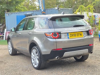 Used Land Rover Discovery Sport 2018 for sale - 79726716: Photo