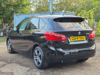 Used BMW 2 Series 2015 for sale - 79600937: Photo