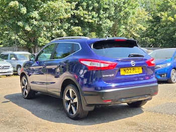 Used Nissan Qashqai 2016 for sale - 79600941: Photo