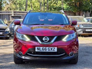 Used Nissan Qashqai 2016 for sale - 79352363: Photo