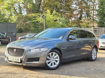 Used Jaguar XF 2018 for sale - 79860865: Photo