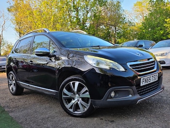 Used Peugeot 2008 2015 for sale - 79352365: Photo