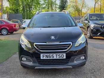 Used Peugeot 2008 2015 for sale - 79352365: Photo