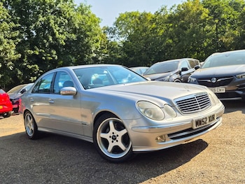 Used Mercedes-Benz E Class 2002 for sale - 79352366: Photo