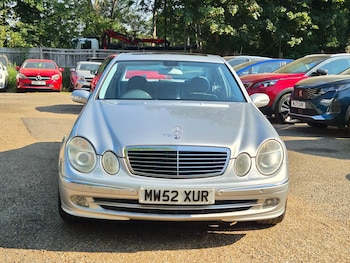 Used Mercedes-Benz E Class 2002 for sale - 79352366: Photo