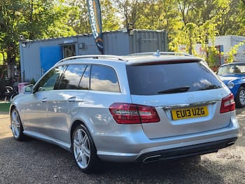 Used Mercedes-Benz E Class 2013 for sale - 79807456: Photo