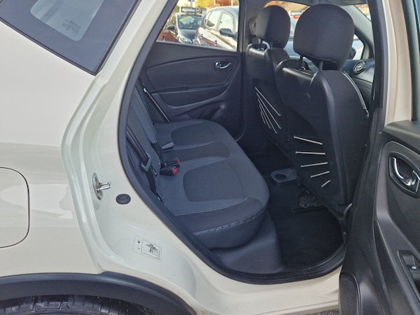 Used Renault Captur 2015 for sale - 76243879: Photo 19