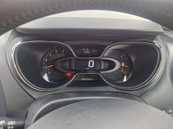 Used Renault Captur 2015 for sale - 76243879: Photo 23