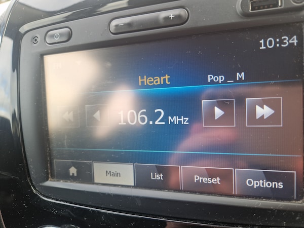 Used Renault Captur 2015 for sale - 76243879: Photo 25
