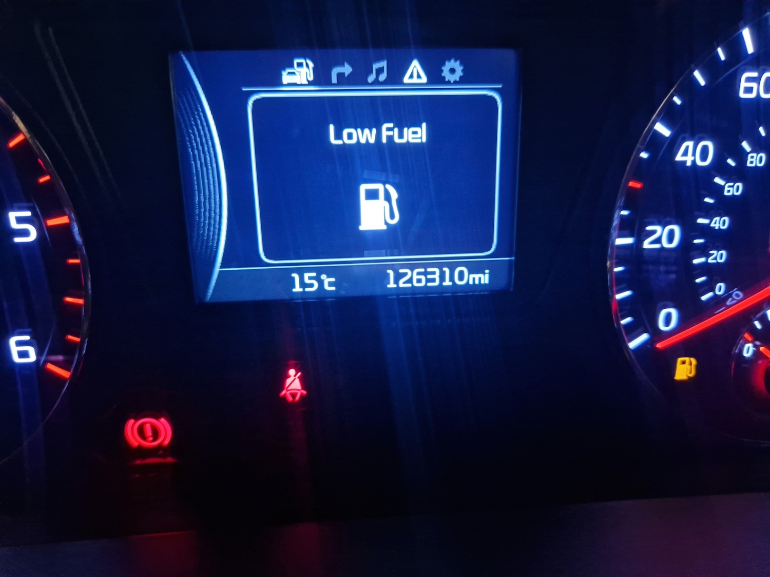 Used Kia Sorento 2016 for sale - 76461305: Photo 31