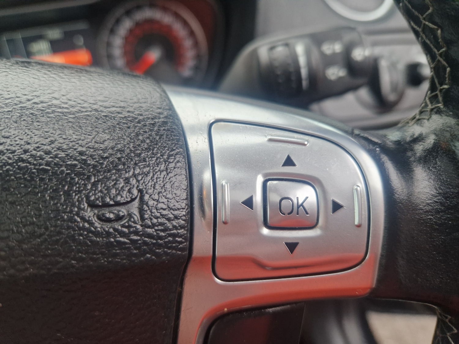 Used Ford Galaxy 2014 for sale - 76971143: Photo 37