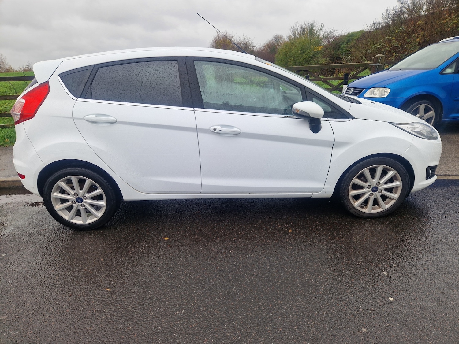Used Ford Fiesta 2016 for sale - 76579699: Photo 4