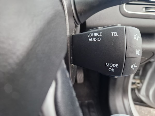 Used Renault Megane 2017 for sale - 75820757: Photo 43