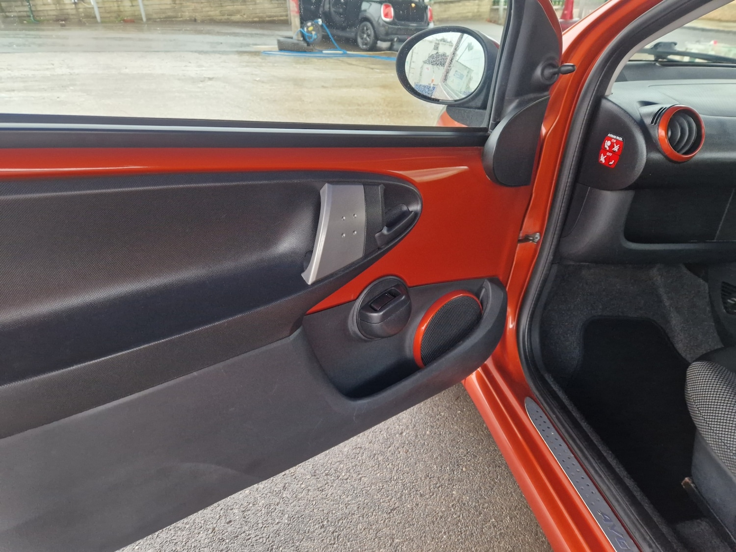 Used Toyota AYGO 2012 for sale - 77326194: Photo 11