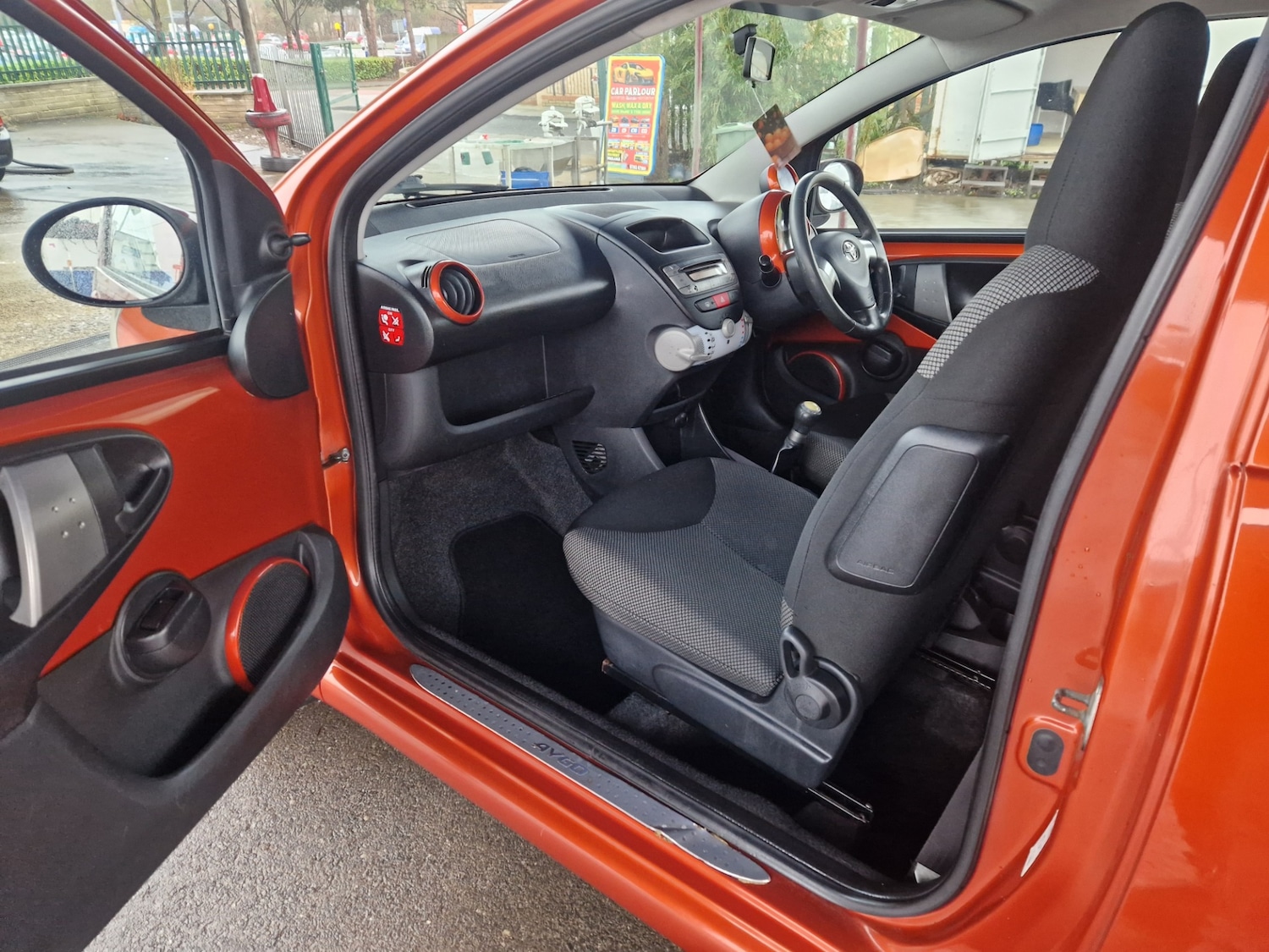 Used Toyota AYGO 2012 for sale - 77326194: Photo 8