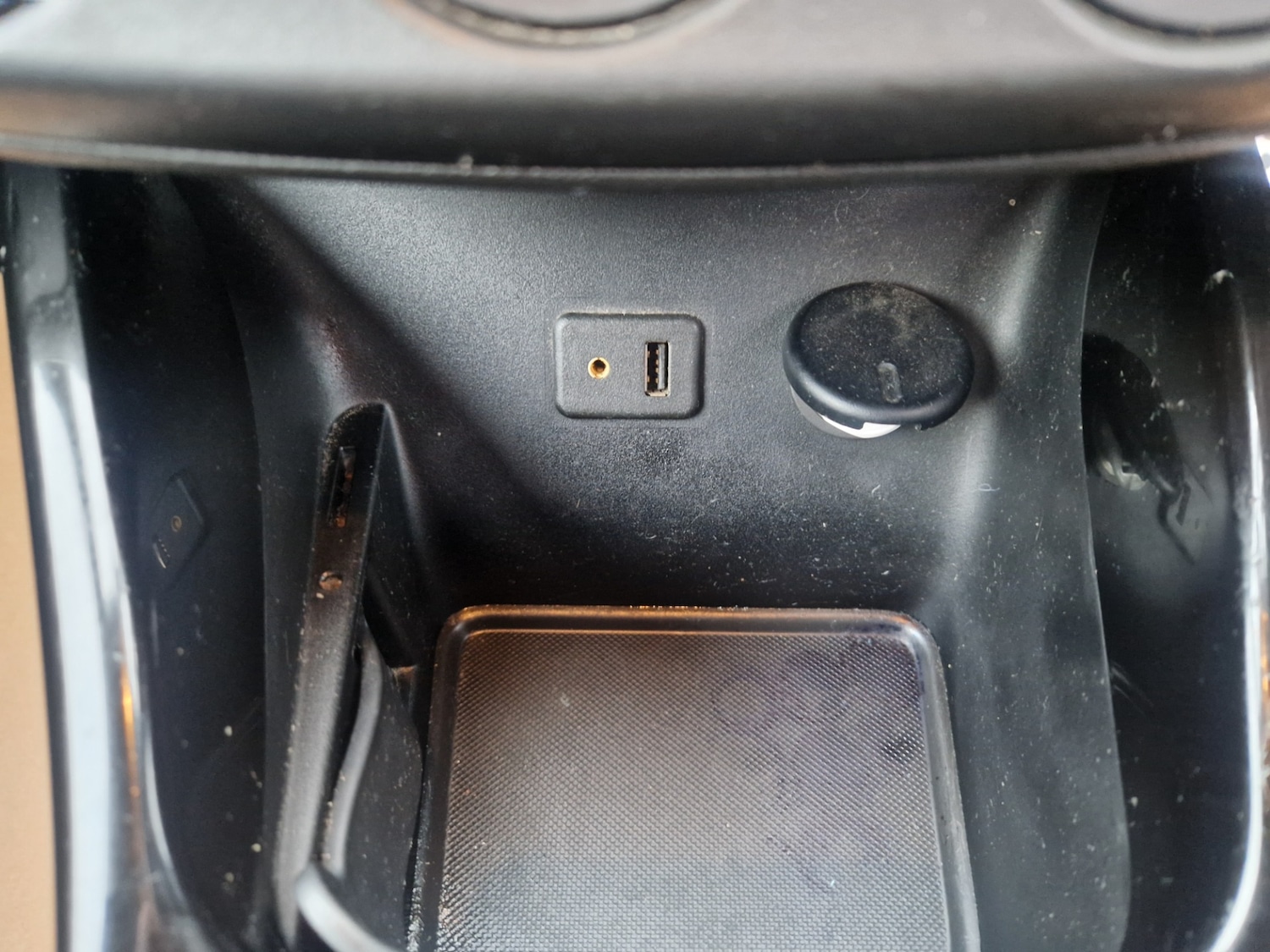 Used Vauxhall Corsa 2015 for sale - 77198519: Photo 15