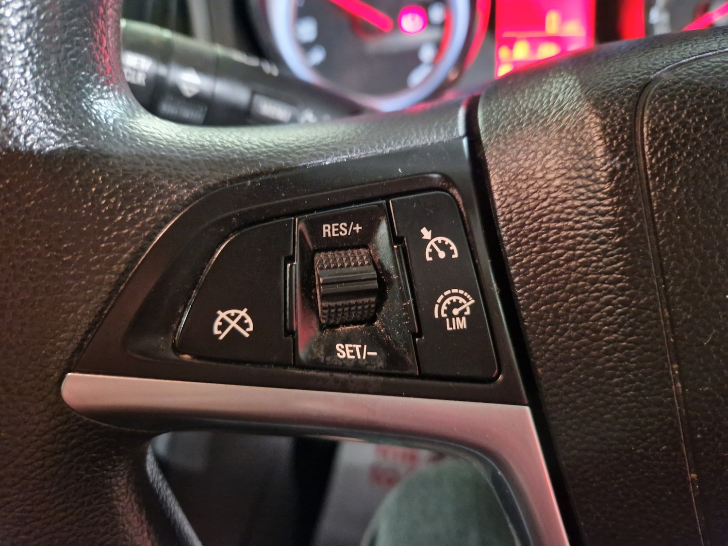 Used Vauxhall Astra 2014 for sale - 76490973: Photo 26