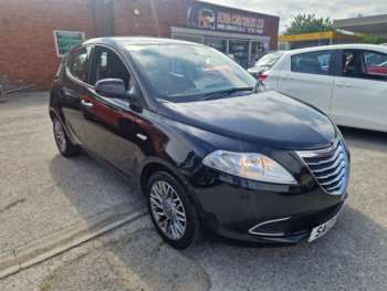 2013 (13) - 1.2 SE 5dr