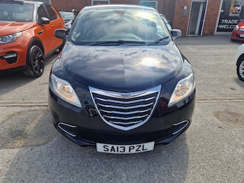 Used Chrysler Ypsilon 2013 for sale - 75250126: Photo