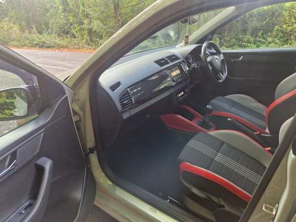 Used Skoda Fabia 2015 for sale - 76142716: Photo 9