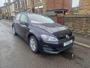 Used Volkswagen Golf 2014 for sale - 76980351: Photo