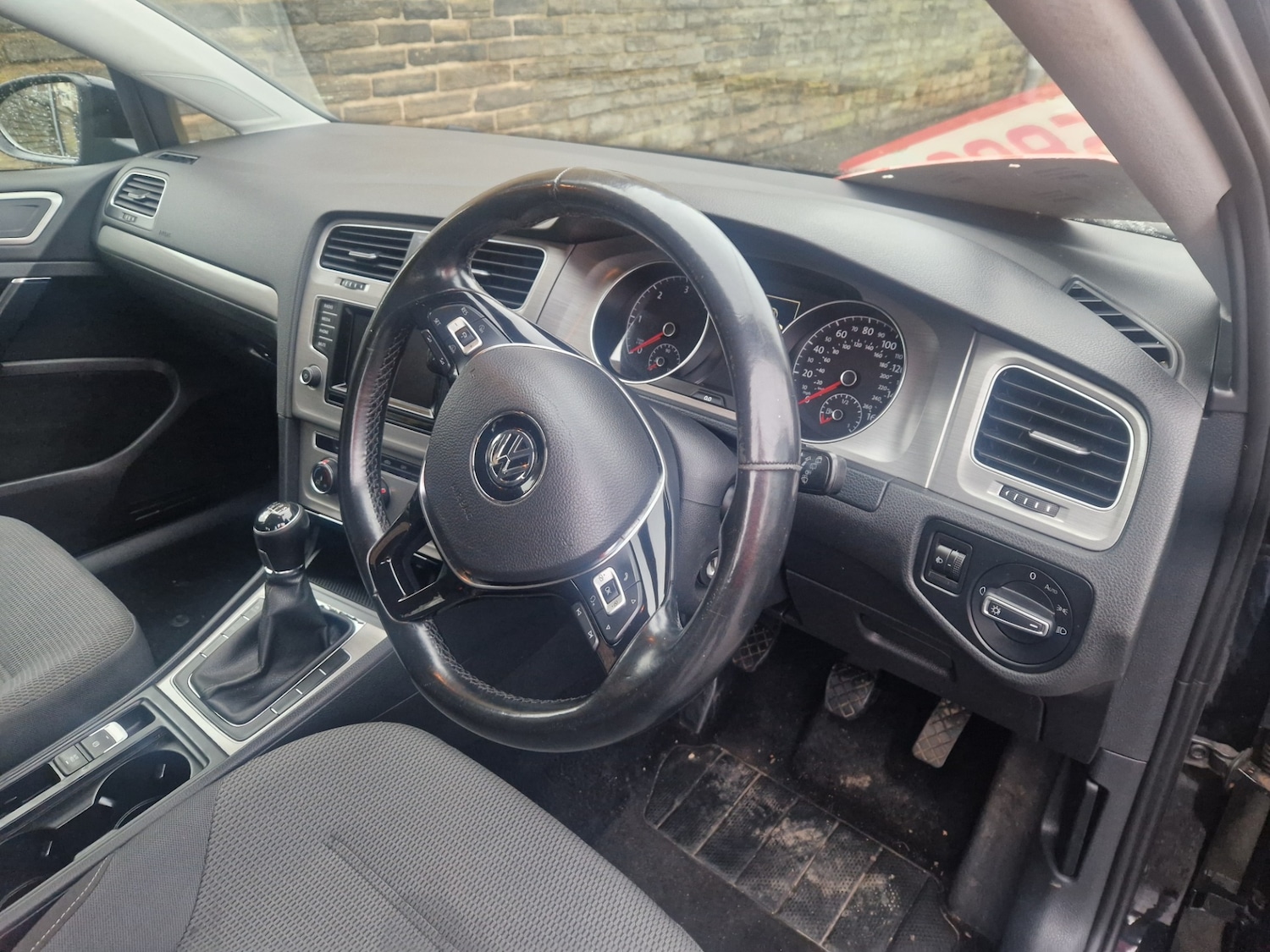 Used Volkswagen Golf 2014 for sale - 76980351: Photo 5