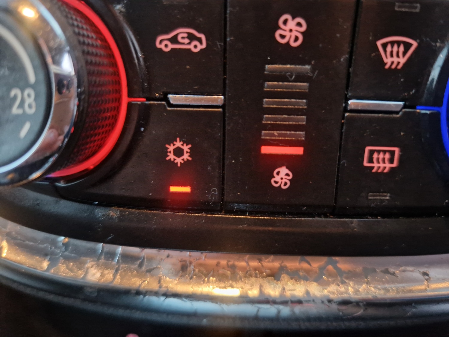 Used Vauxhall Mokka 2015 for sale - 76332307: Photo 38