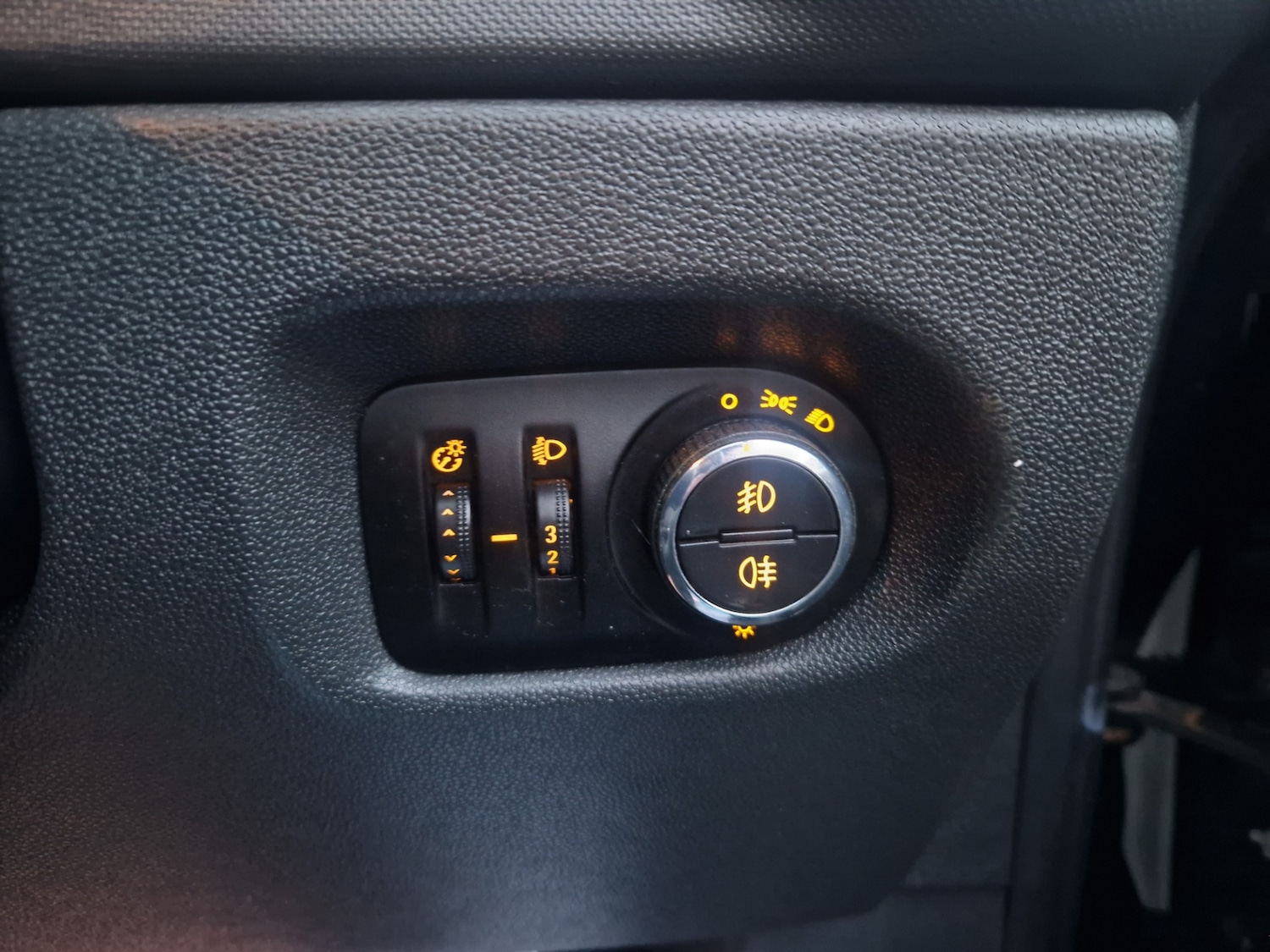 Used Vauxhall Corsa 2014 for sale - 76479975: Photo 19