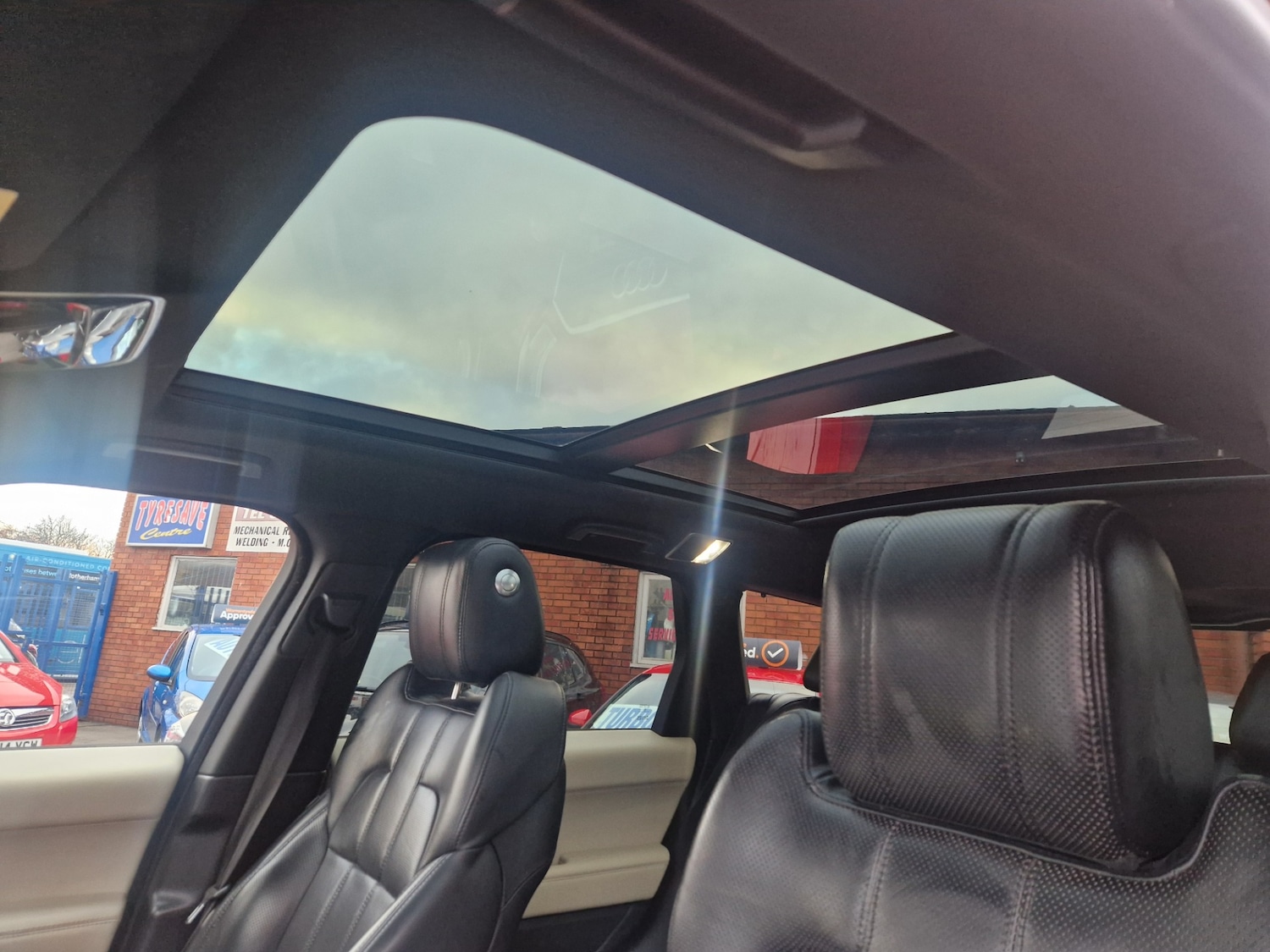 Used Land Rover Range Rover Sport 2017 for sale - 77235565: Photo 10