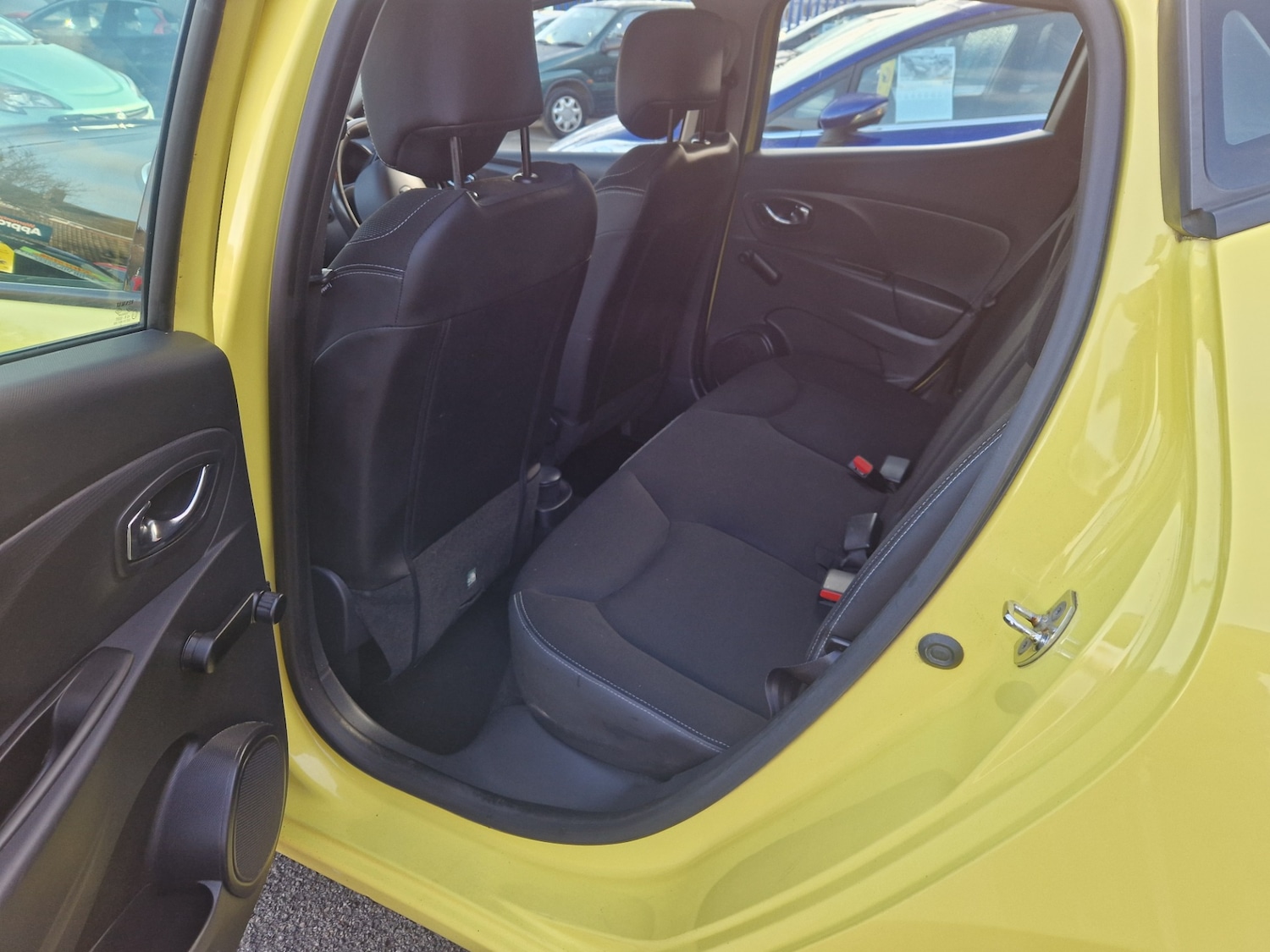 Used Renault Clio 2013 for sale - 76719787: Photo 15