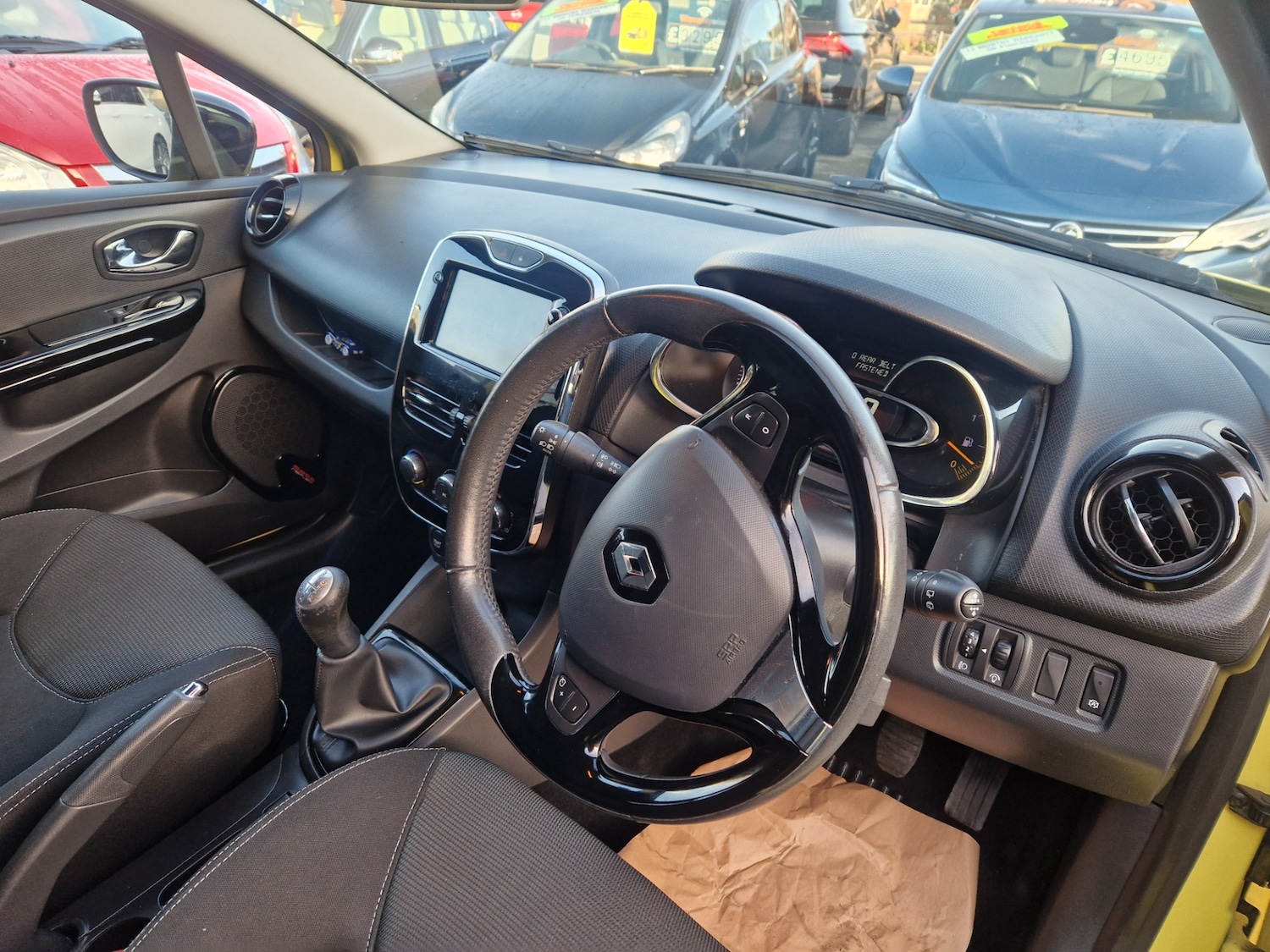 Used Renault Clio 2013 for sale - 76719787: Photo 20