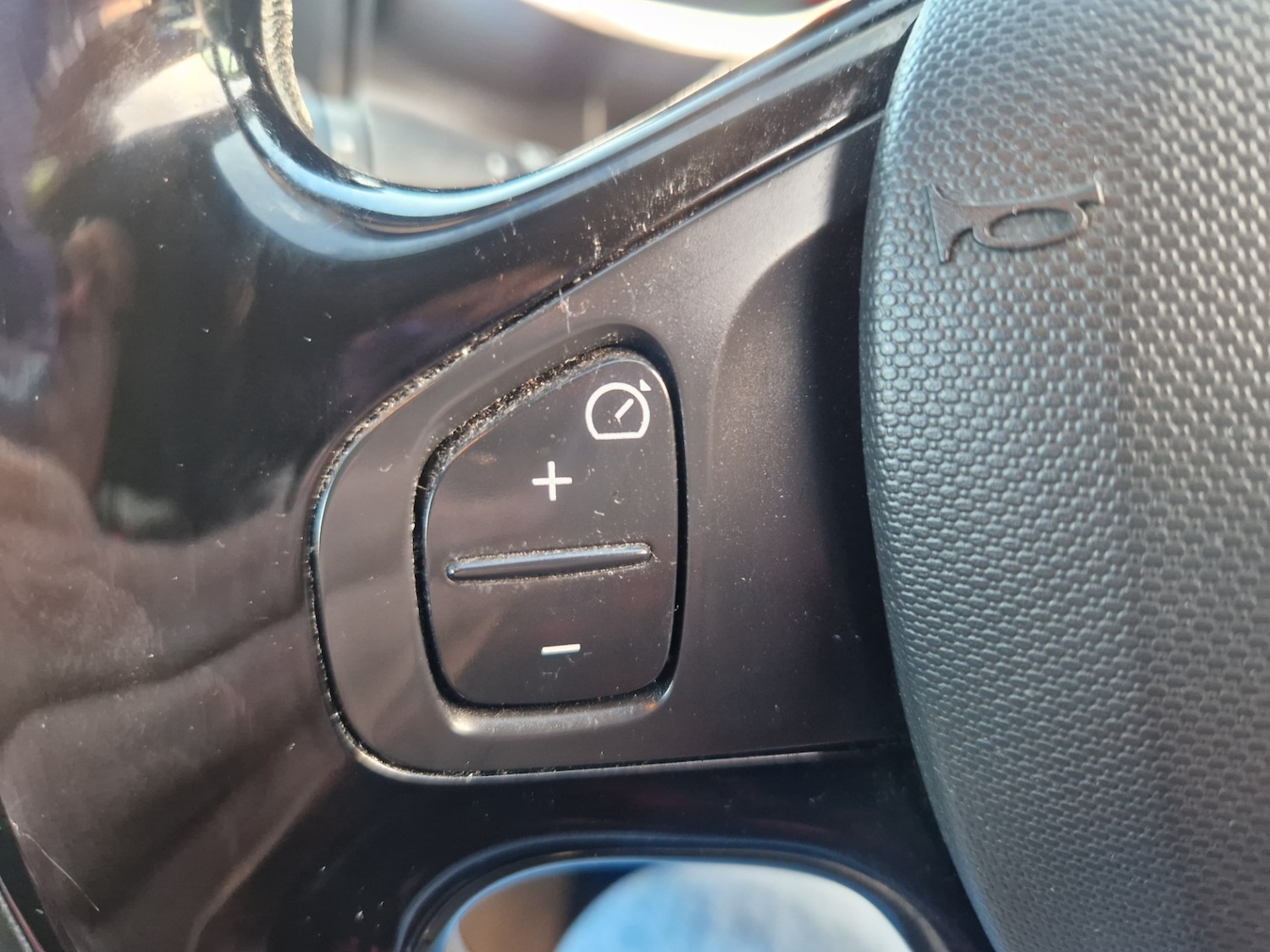 Used Renault Clio 2013 for sale - 76719787: Photo 26