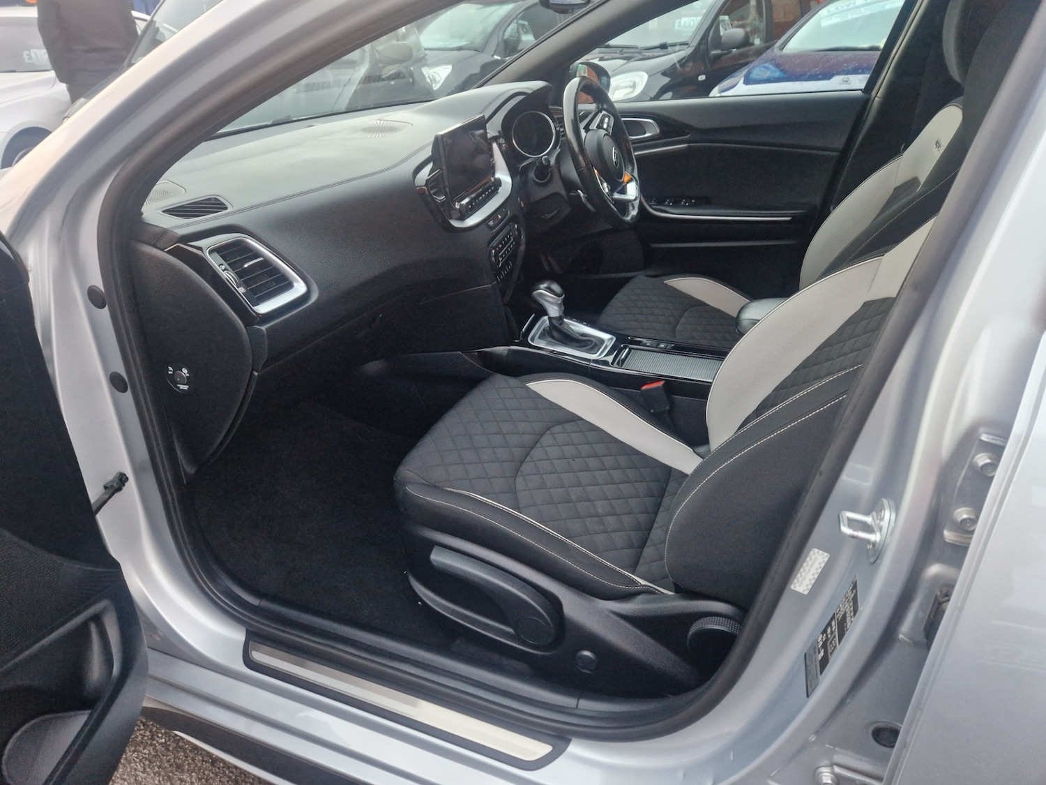 Used Kia Pro Ceed 2020 for sale - 76707477: Photo 12