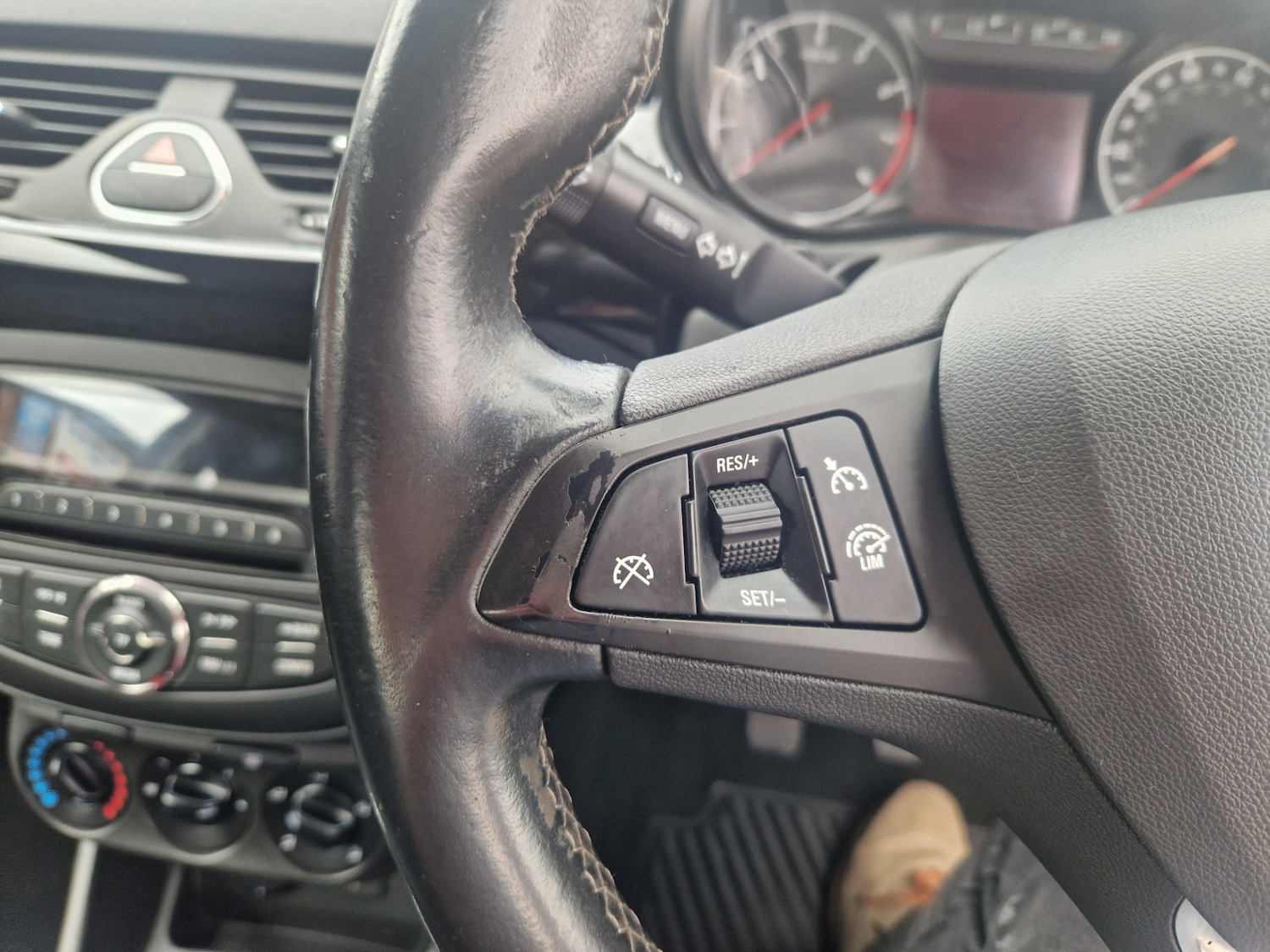 Used Vauxhall Corsa 2016 for sale - 75391435: Photo 17