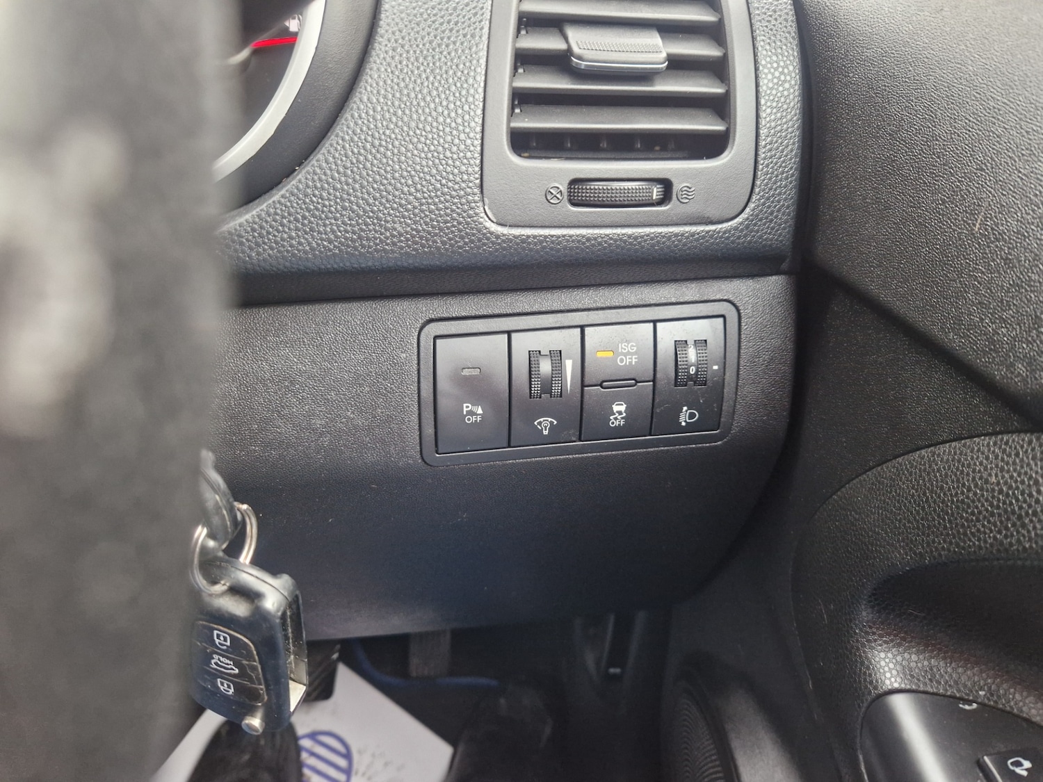 Used Kia Venga 2012 for sale - 77234496: Photo 13