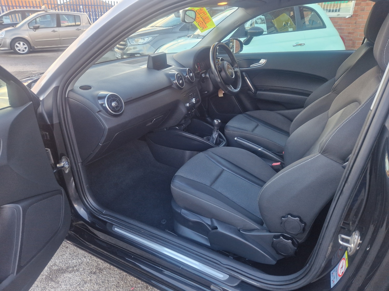 Used Audi A1 2014 for sale - 76437339: Photo 15