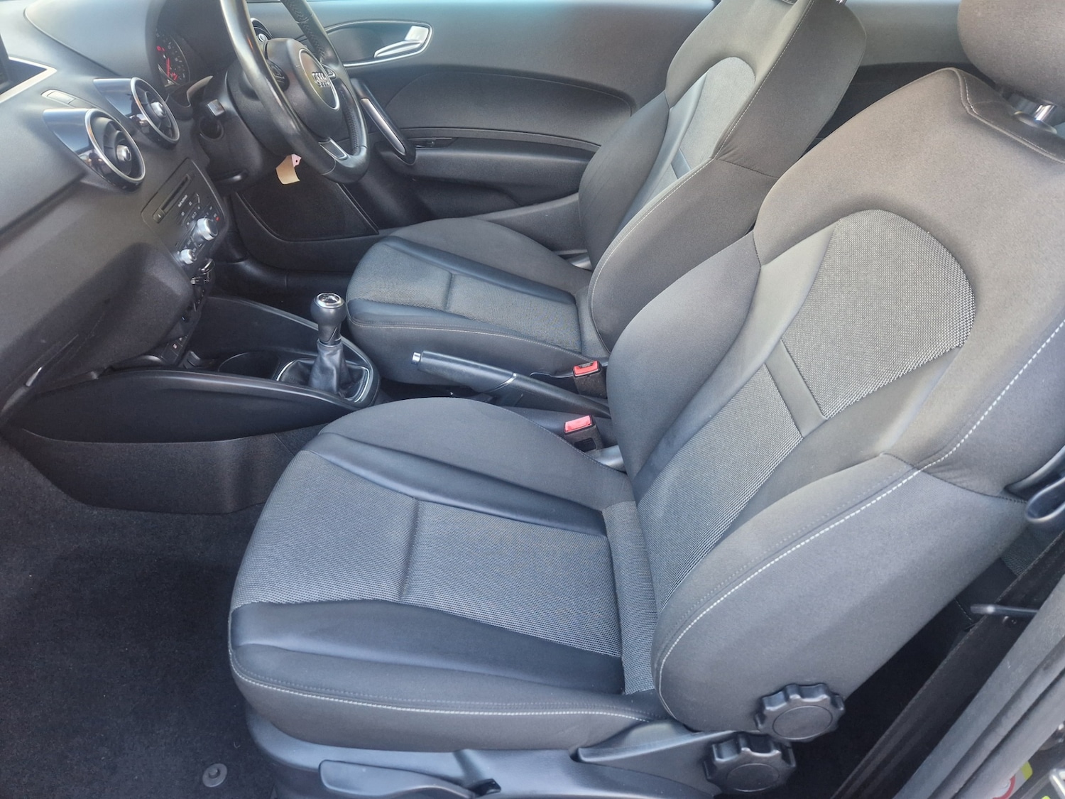 Used Audi A1 2014 for sale - 76437339: Photo 16