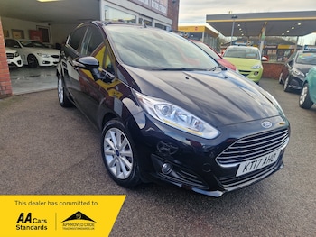 Used Ford Fiesta 2017 for sale - 76960428: Photo