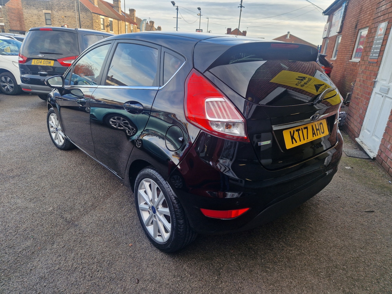 Used Ford Fiesta 2017 for sale - 76960428: Photo 5