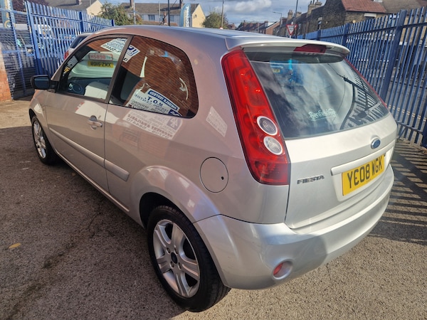 Used Ford Fiesta 2008 for sale - 75994847: Photo 5