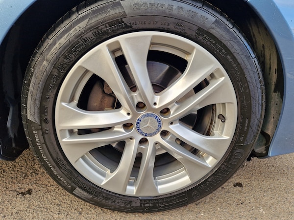 Used Mercedes-Benz E-Class 2010 for sale - 74427276: Photo 13