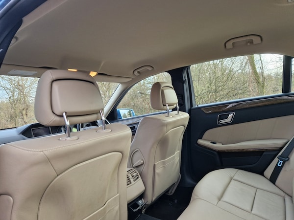 Used Mercedes-Benz E-Class 2010 for sale - 74427276: Photo 21