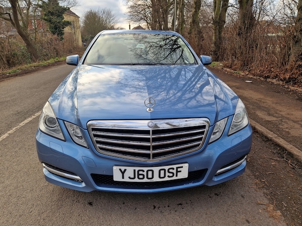 Used Mercedes-Benz E-Class 2010 for sale - 74427276: Photo 2