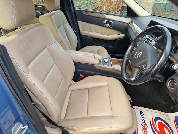 Used Mercedes-Benz E-Class 2010 for sale - 74427276: Photo 32