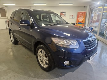 Used Hyundai Santa Fe 2011 for sale - 76170412: Photo 3