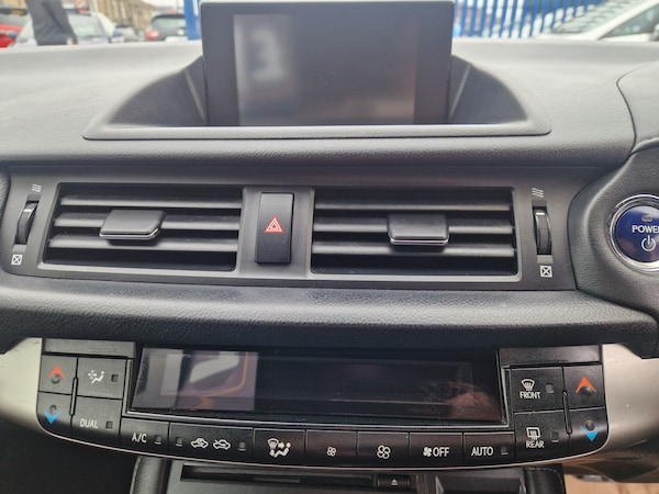 Used Lexus CT 2014 for sale - 76309775: Photo 32