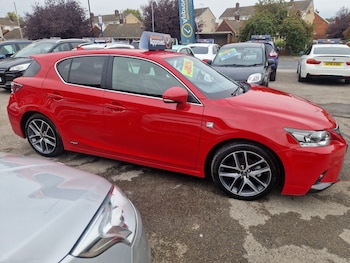 Used Lexus CT 2014 for sale - 76309775: Photo 3