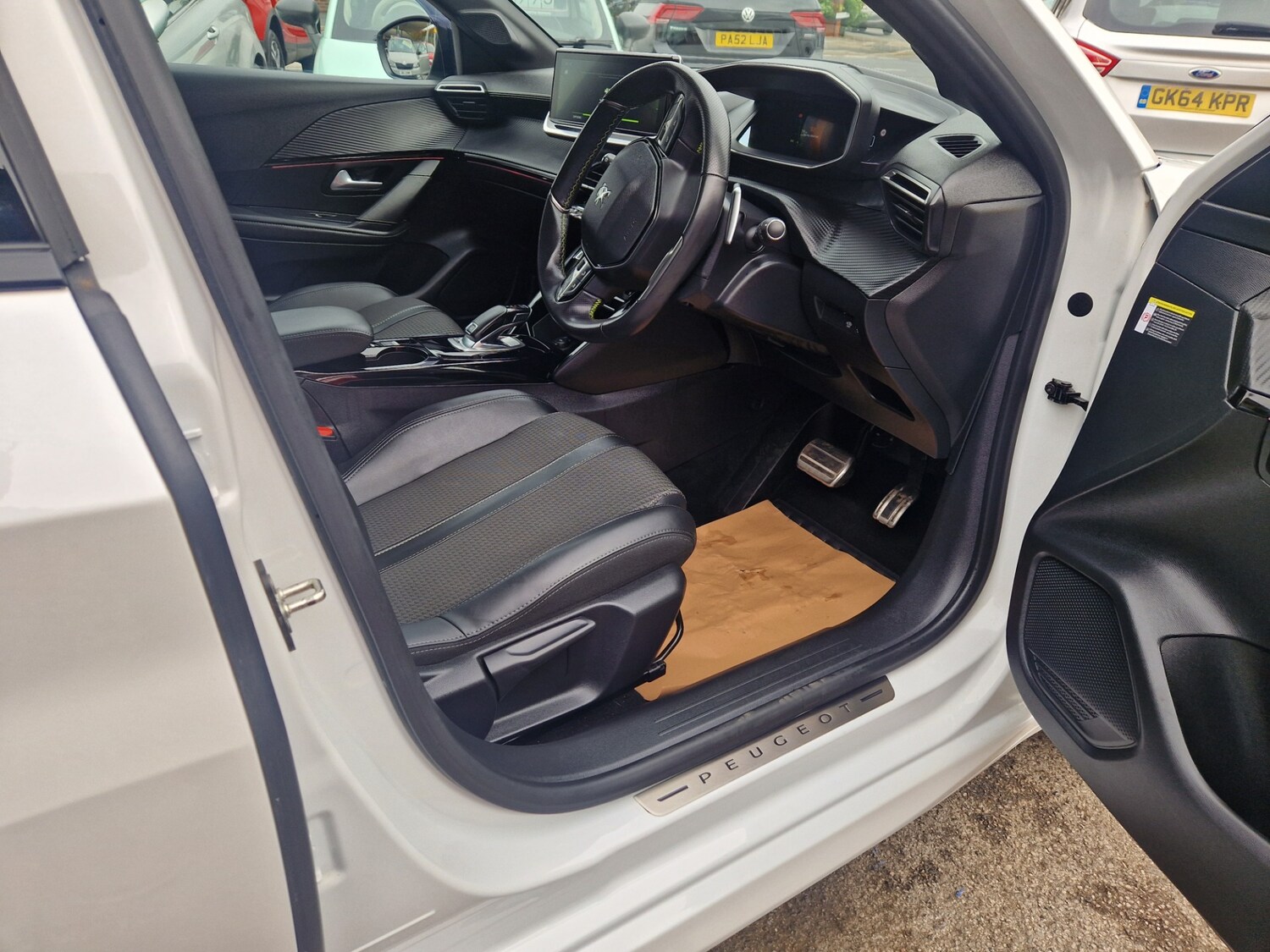 Used Peugeot 208 2021 for sale - 76232658: Photo 27