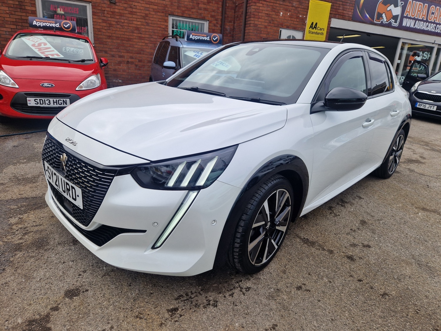 Used Peugeot 208 2021 for sale - 76232658: Photo 3