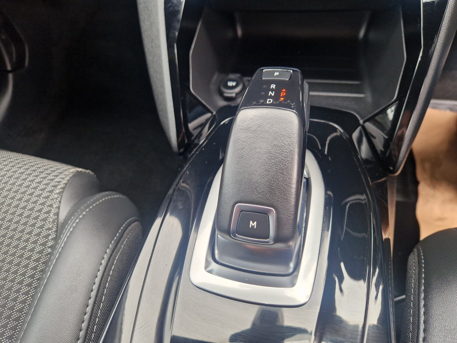 Used Peugeot 208 2021 for sale - 76232658: Photo 30